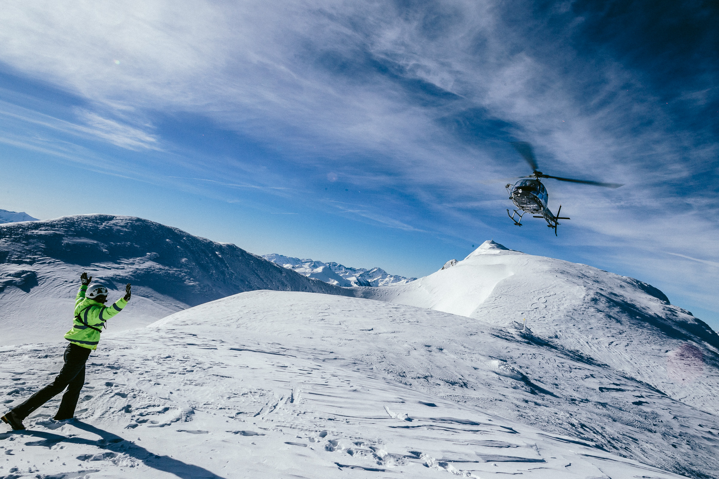Peak heli service | Helikopter fliegen | Hubschrauber fliegen, PEAKHELISERVICE_web-85